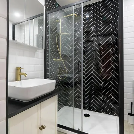 Beautiful 3 Bedroom In Santry Dublin