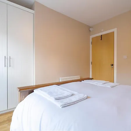Beautiful 3 Bedroom In Santry