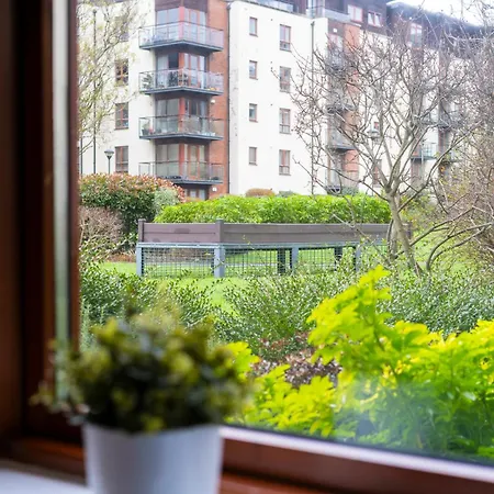 Apartment Beautiful 3 Bedroom In Santry *