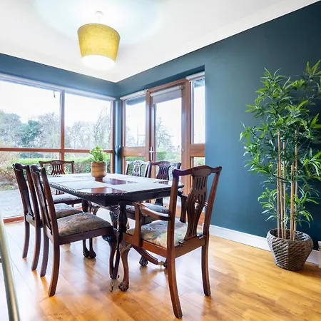 Beautiful 3 Bedroom In Santry *